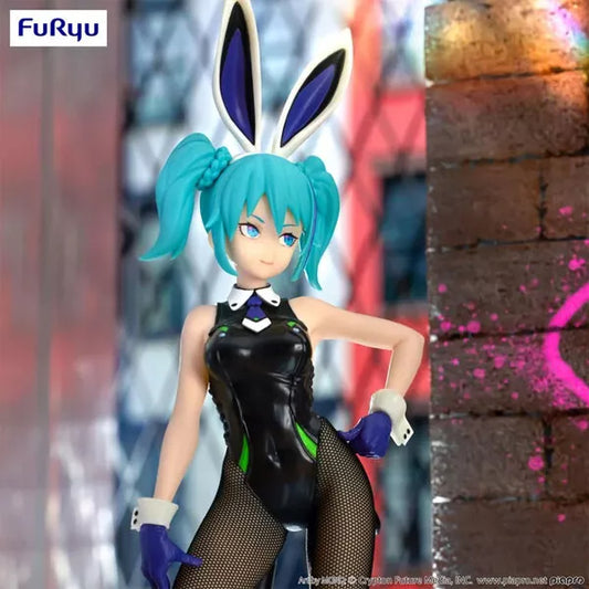 FURYU Corporation-Hatsune Miku BiCute Bunnies Figure -Street Violet Color ver.
