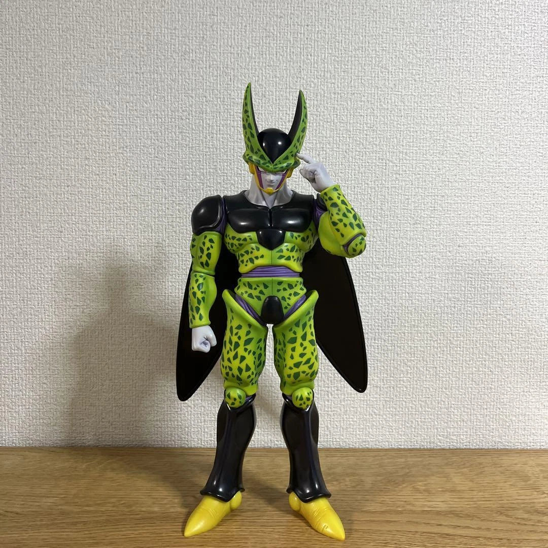 Bandai Ichiban Kuji Perfect Cell Figure Prize A Dragon Ball Duel to the Future US Ship