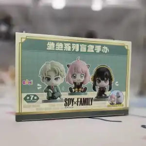 EAKI SPY x FAMILY Sitting Series Collectible Figure Blind Box