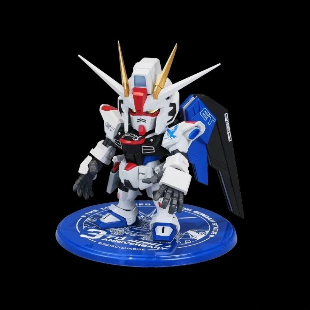 Bandai Namco QMSV MINI Freedom Gundam Statue 3rd Anniversary Figure