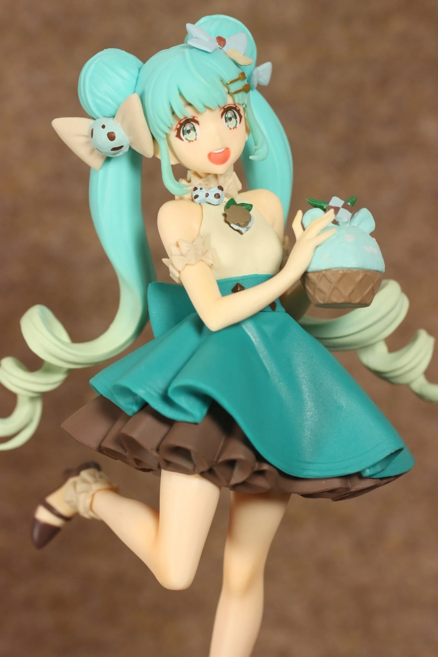 FuRyu Hatsune Miku SweetSweets Series Figure - Choco Mint -