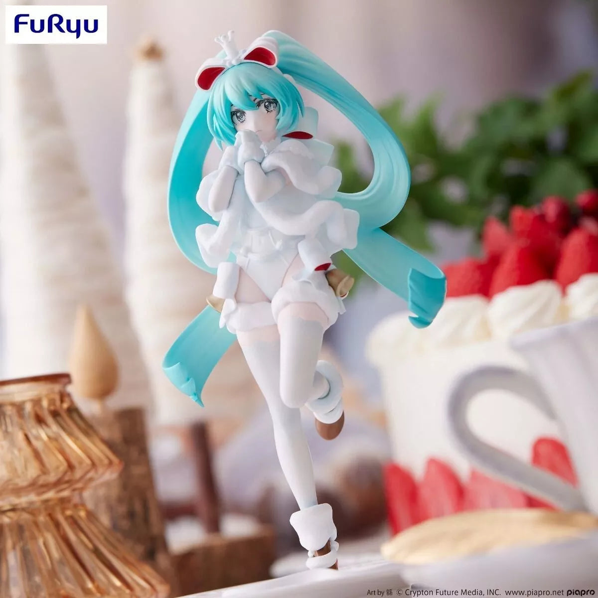 FuRyu Hatsune Miku Sweet Sweets Series – Noel Ver. Figure