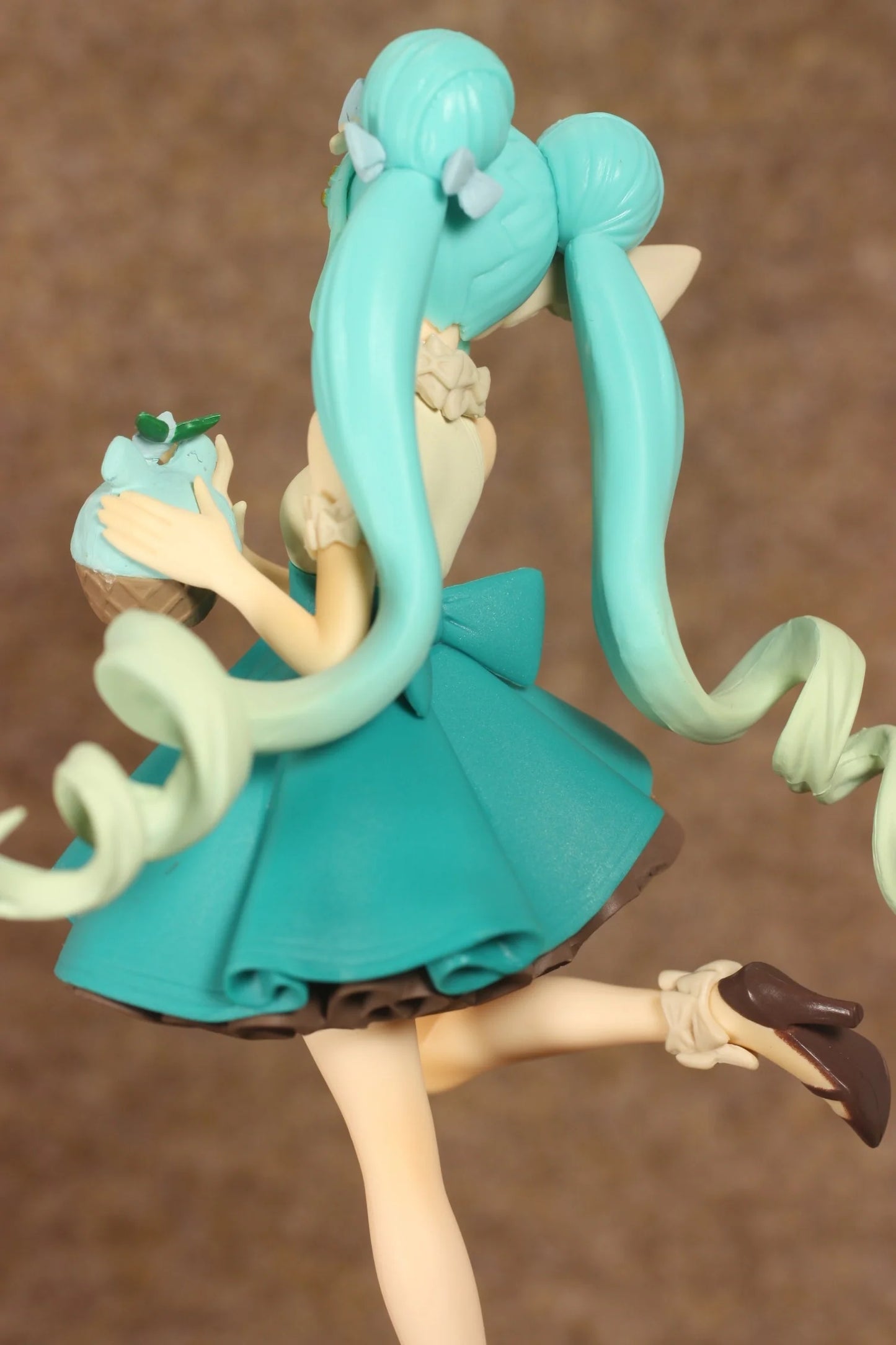 FuRyu Hatsune Miku SweetSweets Series Figure - Choco Mint -