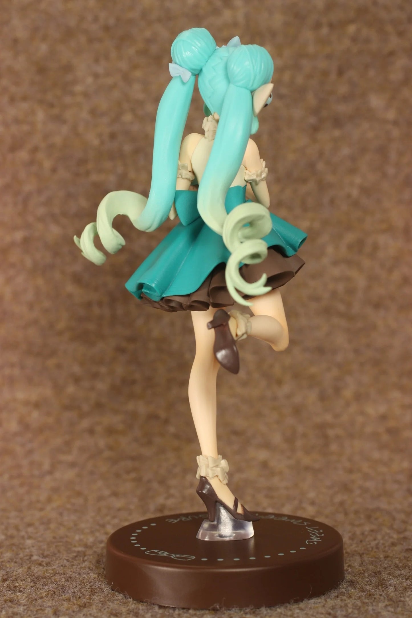 FuRyu Hatsune Miku SweetSweets Series Figure - Choco Mint -