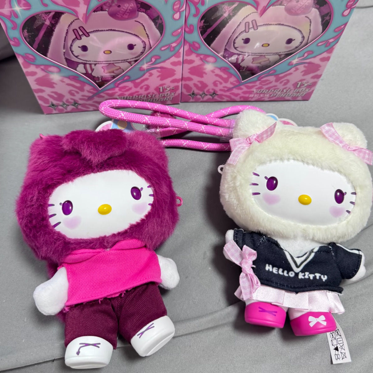 MINISO Hello Kitty Pop Star Blind Box Plush Keychain — US Seller