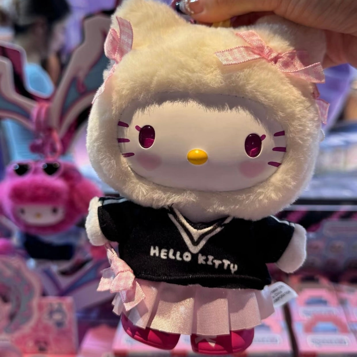 MINISO Hello Kitty Pop Star Blind Box Plush Keychain — US Seller