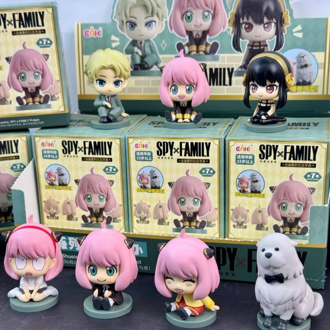 EAKI SPY x FAMILY Sitting Series Collectible Figure Blind Box