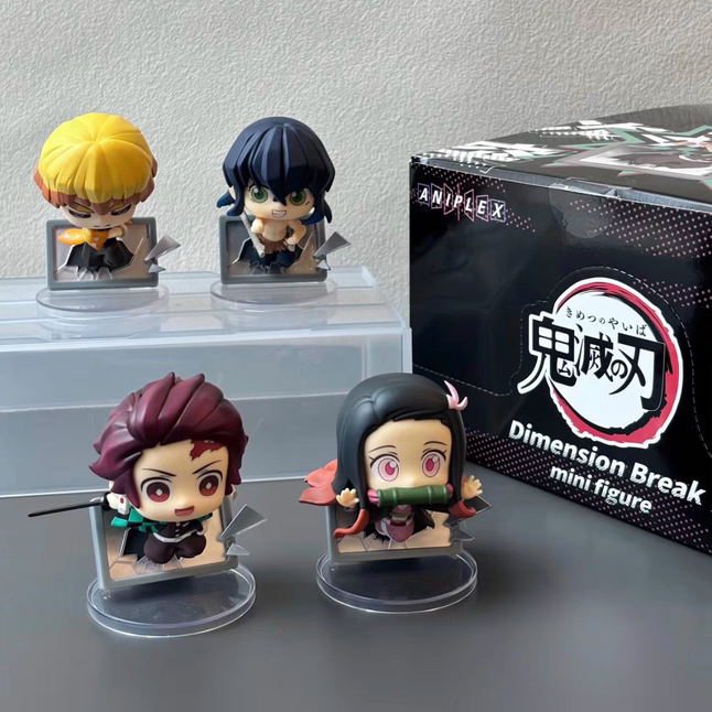 Demon Slayer: Kimetsu no Yaiba Dimension Break Q Version Figure Blind Box Vol. 1
