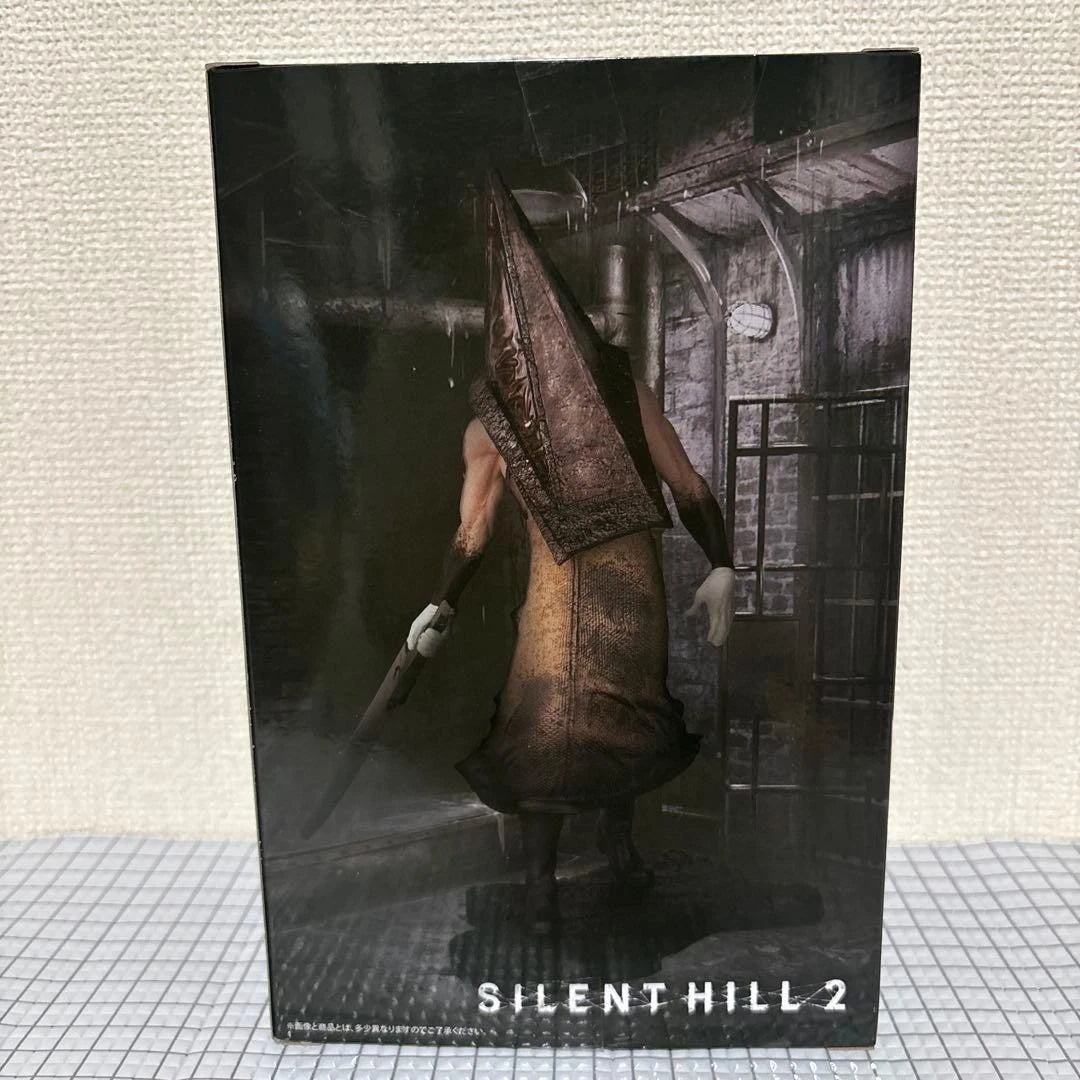 KONAMI Silent Hill Pyramid Head Figure