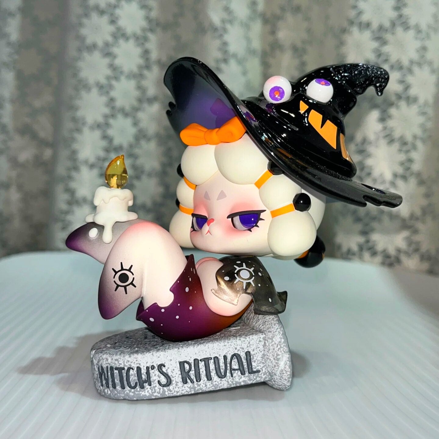 DODO RARA Miss Rara Savage Growth Series Blind Box Figure