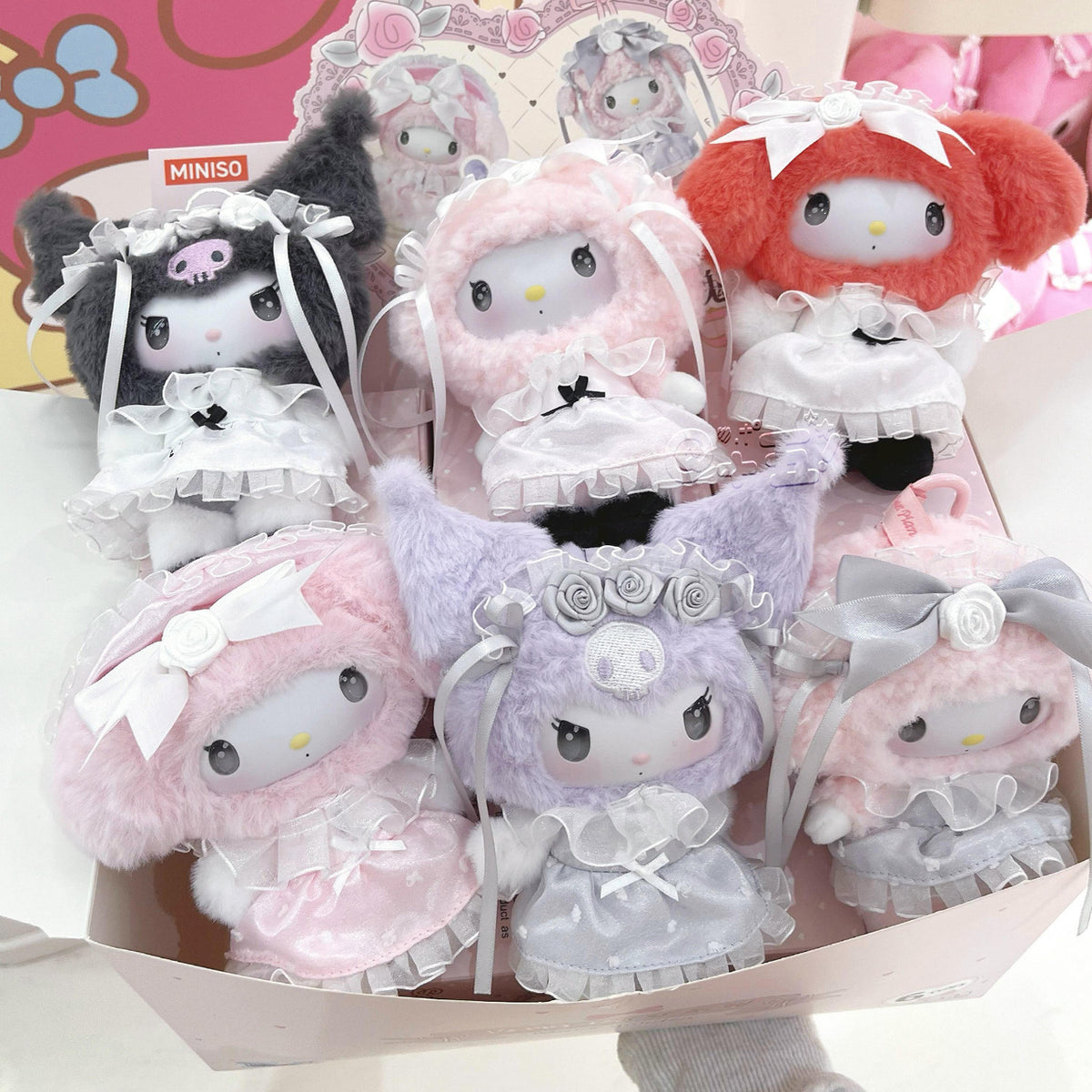 MINISO Sanrio Rose Garden Dreams Vinyl Plush Pendant Blind Box