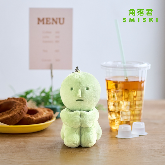 SMISKI Knee-Hugging Plush Charm