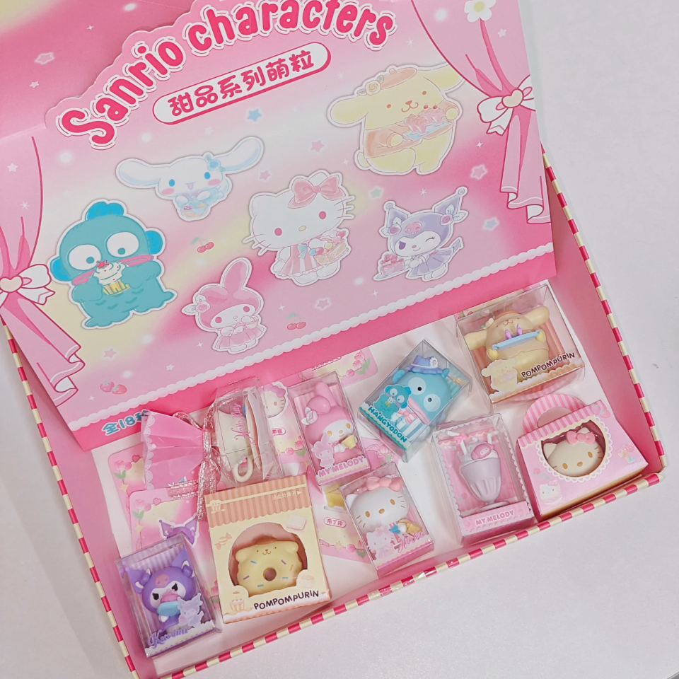 Sanrio Dessert Blind Box Mini Figure PVC – Hello Kitty/My Melody/Kuromi (Random)
