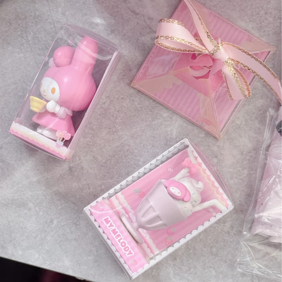 Sanrio Dessert Blind Box Mini Figure PVC – Hello Kitty/My Melody/Kuromi (Random)