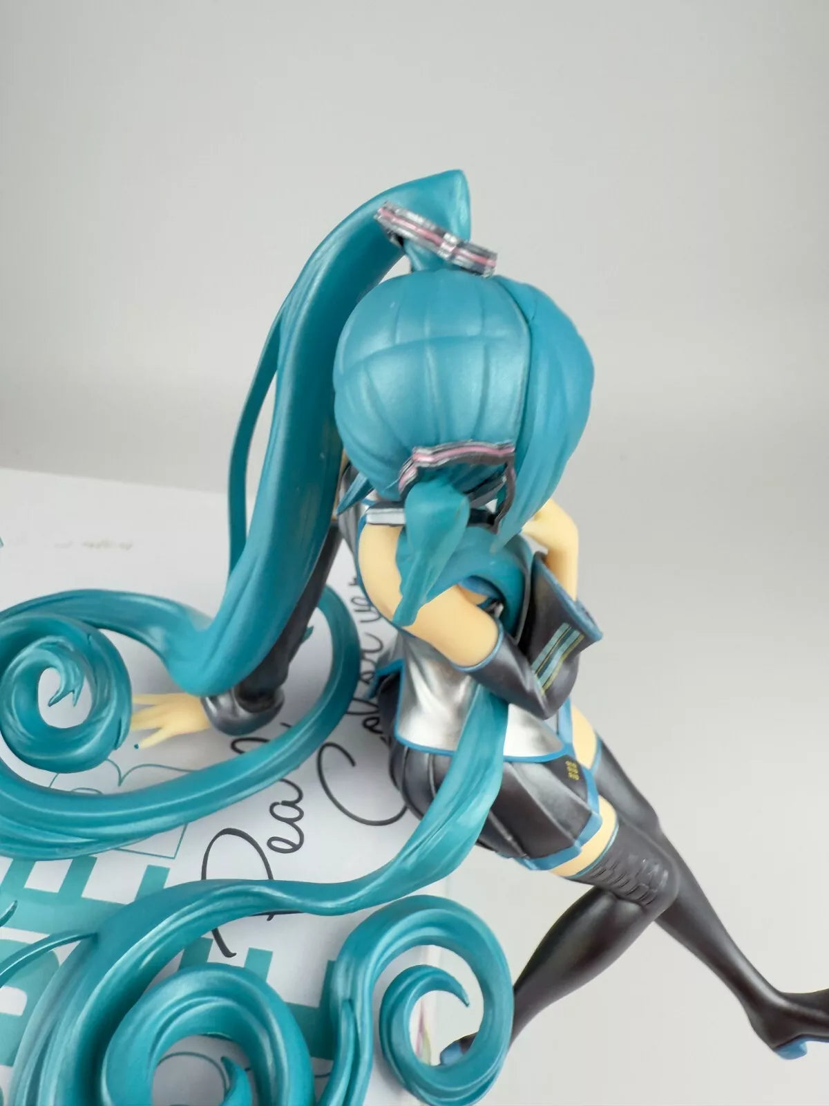 Hatsune Miku - Noodle Stopper Figure - Pearl Color Ver. | FuRyu Official Licensed Collectible