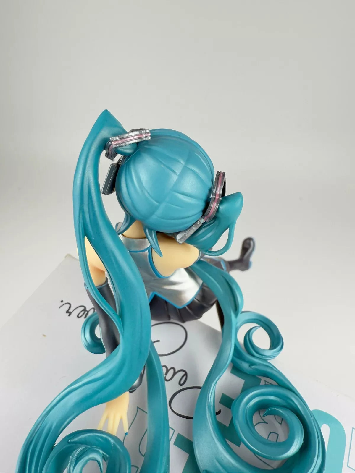 Hatsune Miku - Noodle Stopper Figure - Pearl Color Ver. | FuRyu Official Licensed Collectible