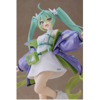 TAITO Hatsune Miku Fashion Figure Sporty