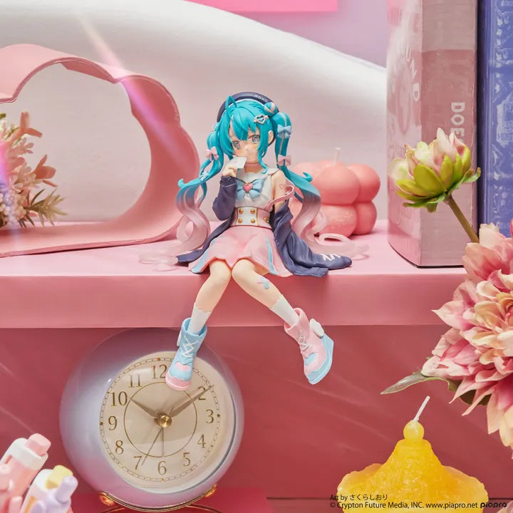 FuRyu Hatsune Miku Noodler Stopper Figure - Sailor Suit in Love -