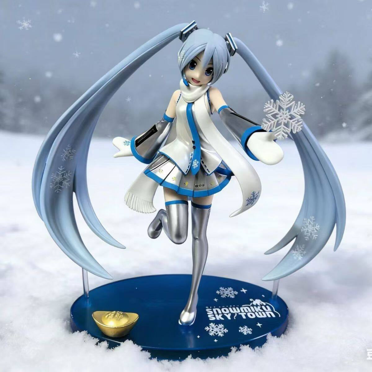 SEGA Snow Miku Sky Town Figure display view 2